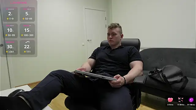 Онлайн чат XXX Richard_Dullas