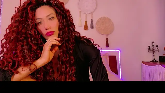 XXX chat uživo modela Ajua__Uva