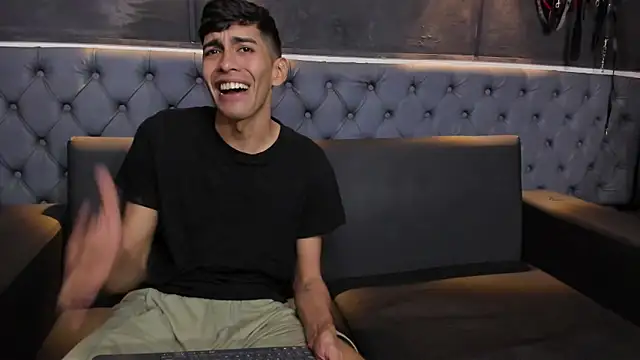 Chat XXX Live Angelo_Blessed
