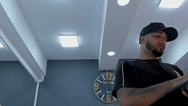 Robin_Rief 现场XXX聊天