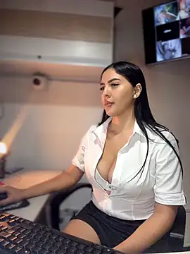 I_AM_SOPHIE_'s Live XXX Chat