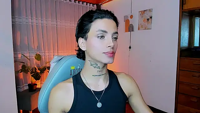 nilam_valker: απευθείας συνομιλία ΧΧΧ