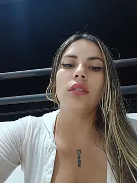 Cata_city1106 – Naživo XXX chat