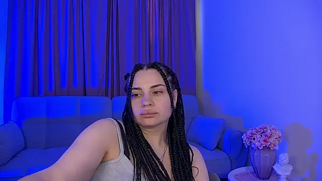 AdrianaToress Adlı Modelin Canlı XXX Sohbeti