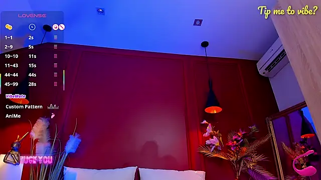 Mayzzie's Live XXX Chat