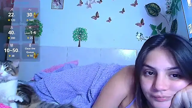 Chat +18 de emily_cooper_t ao vivo