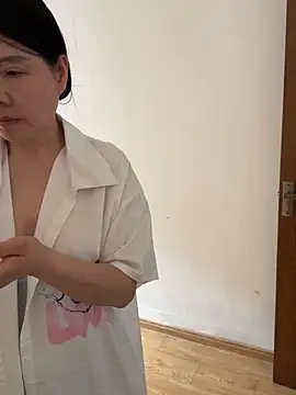xiiuuff18 – Live XXX-chat