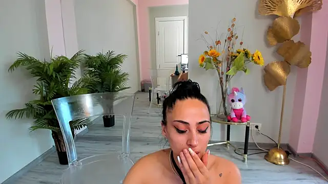 دردشة Cupcake_Izzy الجنسية المباشرة