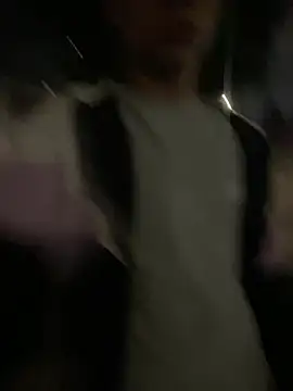 Andres_boy252 élő XXX-chatje