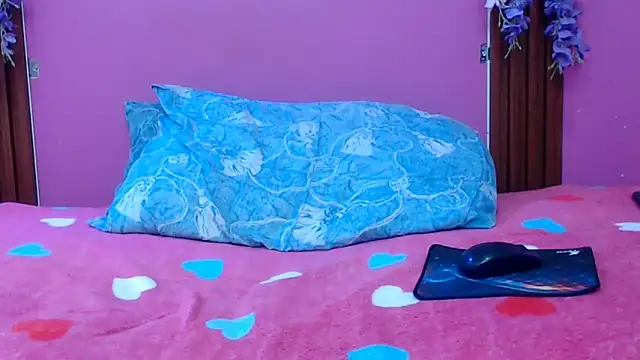 skinnybarbie022's Live XXX Chat