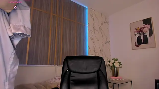 IsabellaAllen live XXX chat