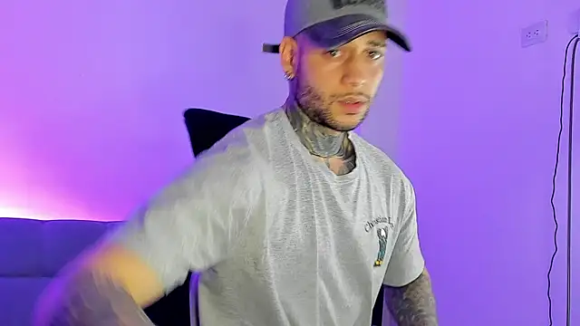 Онлайн чат XXX _jamesleandros1
