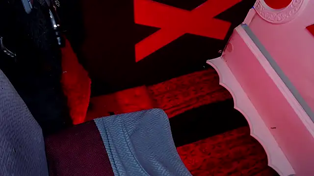 abrilbigcock Live XXX-Chat