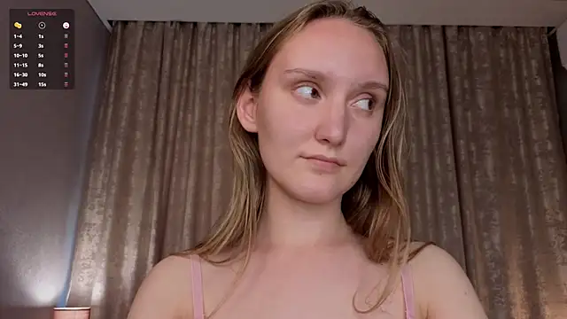 JenevaLitalien – Live XXX-chat