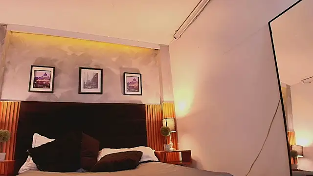CristalBm_'s Live XXX Chat