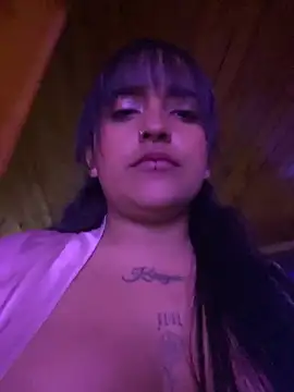 Annie_Alicee Adlı Modelin Canlı XXX Sohbeti