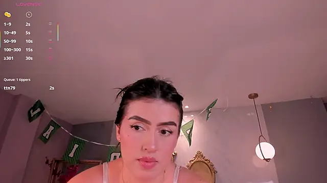 Chatroom XXX en direct de PaulinaSantos_