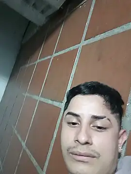Chat XXX ao vivo de wickedboy_twin1