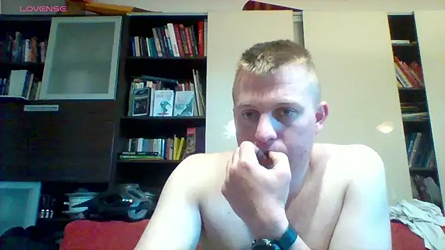 Chat XXX en directo de Matttthees