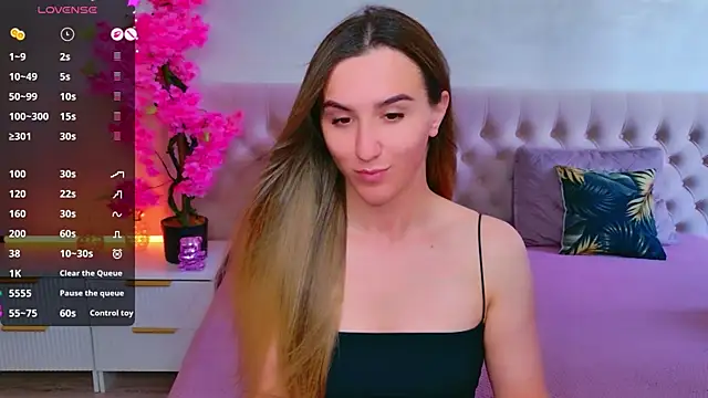 Chat XXX en directo de JasminUqueen