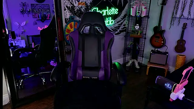 CharletteWebb – Naživo XXX chat