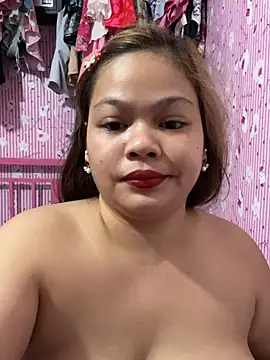 Онлайн чат XXX shaira_peach