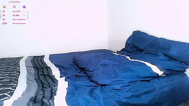 Thony444 Live XXX-Chat