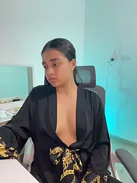 I_Samanthaa Adlı Modelin Canlı XXX Sohbeti