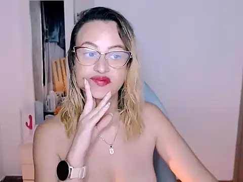 BOREAL_MOON's Live XXX Chat