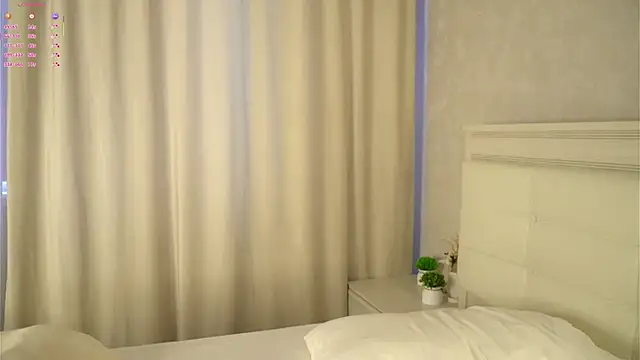 EleneButtonn Live XXX chat