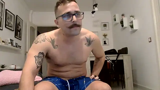yanick931 live XXX chat