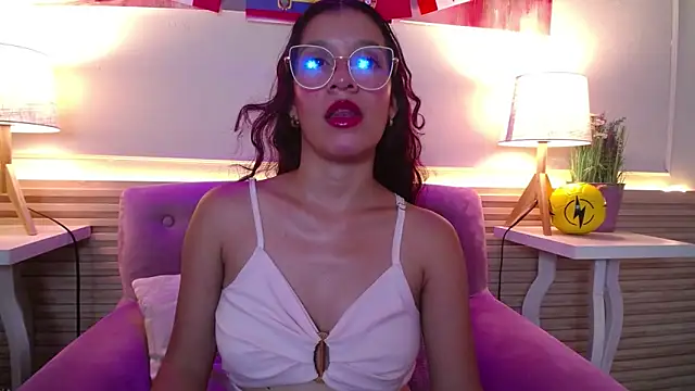 BrianaGaging Live XXX-Chat