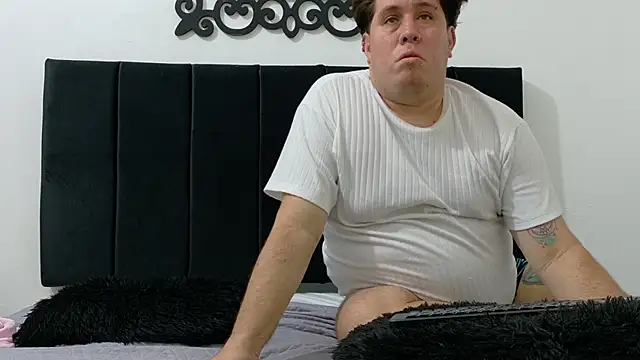 PinkQueen23n Live XXX chat