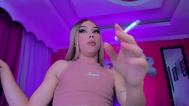 TiffanyMackensyy's Live XXX Chat