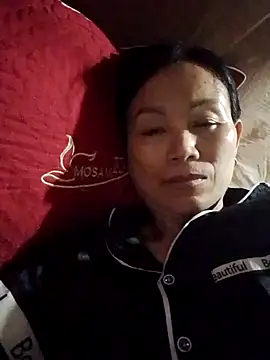 Kiss_love2n Live XXX chat