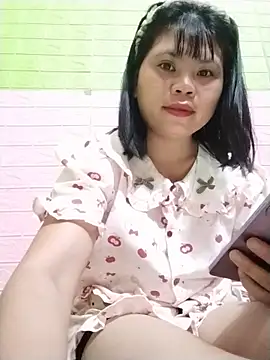 XXX chat uživo modela Xuka_lyss