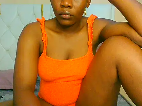 spicyboobs66's Live XXX Chat