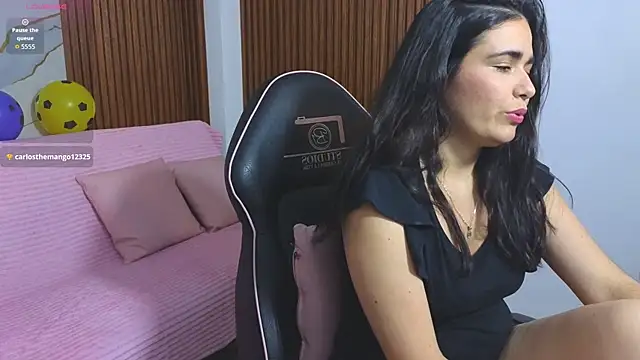 Czat XXX na żywo – Loren_Tay
