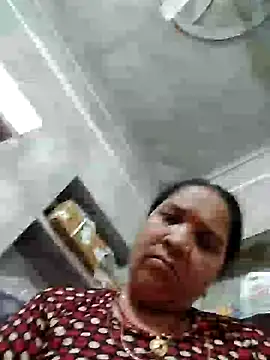 Loomaraj's Webcam Show