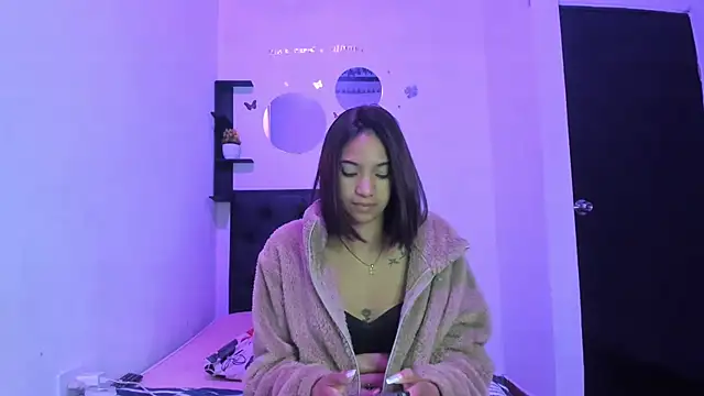 Chatroom XXX en direct de sapphire_brown20