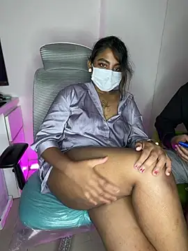 I_am_ur_amisha's Live XXX Chat