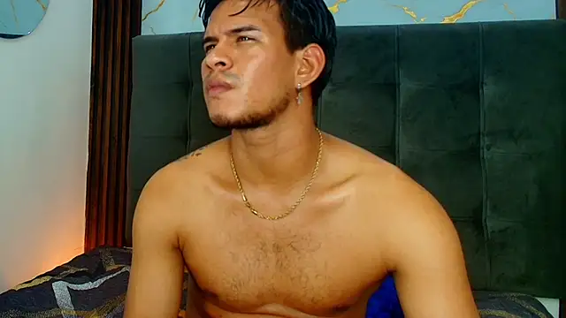 JacobWolf__ – Naživo XXX chat