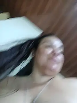 Zuleyka_69のライブXXXチャット