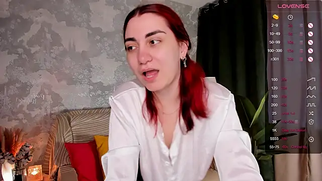 hannacheekss_ Chat XXX in diretta