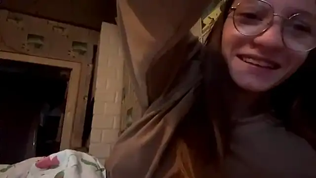 Živý XXX chat SparkleJebb