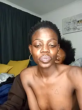 _Kim_28's Live XXX Chat