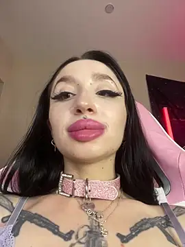 Molly__Moon Live XXX-chat