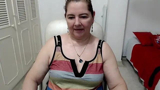 leonela_69 Adlı Modelin Canlı XXX Sohbeti