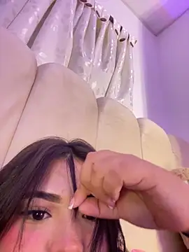 Chat +18 de Mericute_ ao vivo