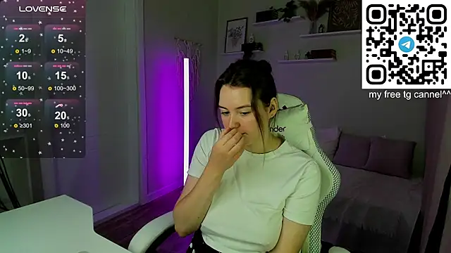 Laura_CollinsS: απευθείας συνομιλία ΧΧΧ